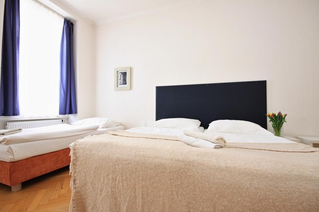Quadrio Bedroom * Prague
