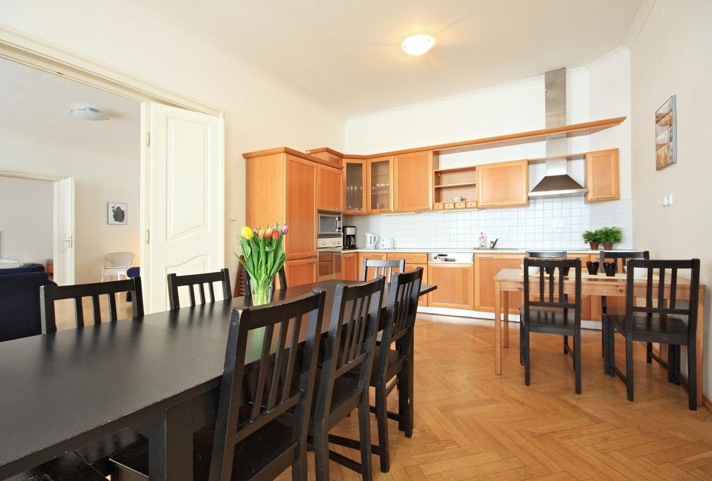 Quadrio Bedroom Apartment Prague