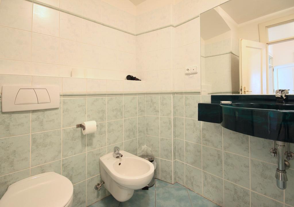 Quadrio Bedroom Apartment Prague